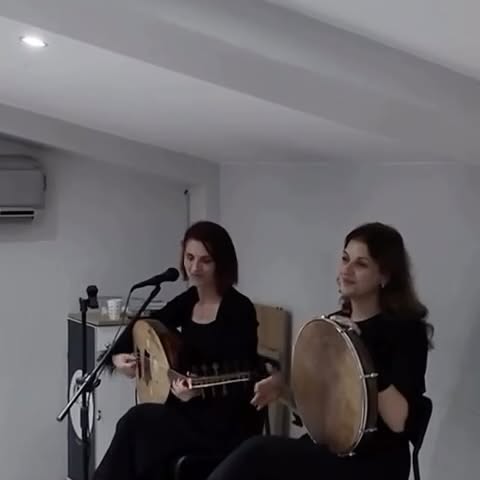 İyi günler Yakında Platformu olarak 3.yıl dönümümüzü kutlamananın sevinci yaşıyoruz. Bu güne özel Fasıl etkinliğimizde hocalarımıza bazı sorular sorduk ✨

.

.

.

.

.

.

.

.

.

#fyp 
#kutlama 
#iyigün 
#psikolojikdanisma #keşfet